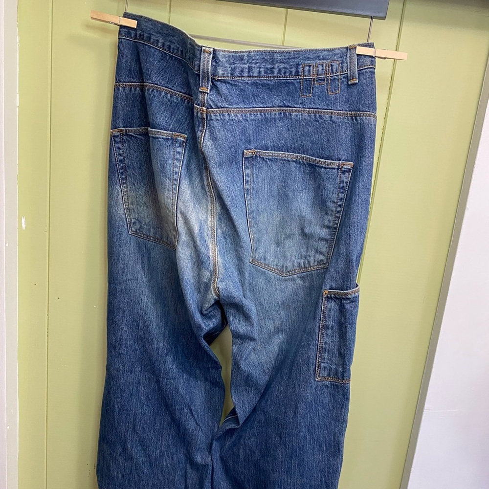 Mossimo Mossissue Men's Six Pocket Blue Jeans Size 34/30 Gently Used - Picture 2 of 8